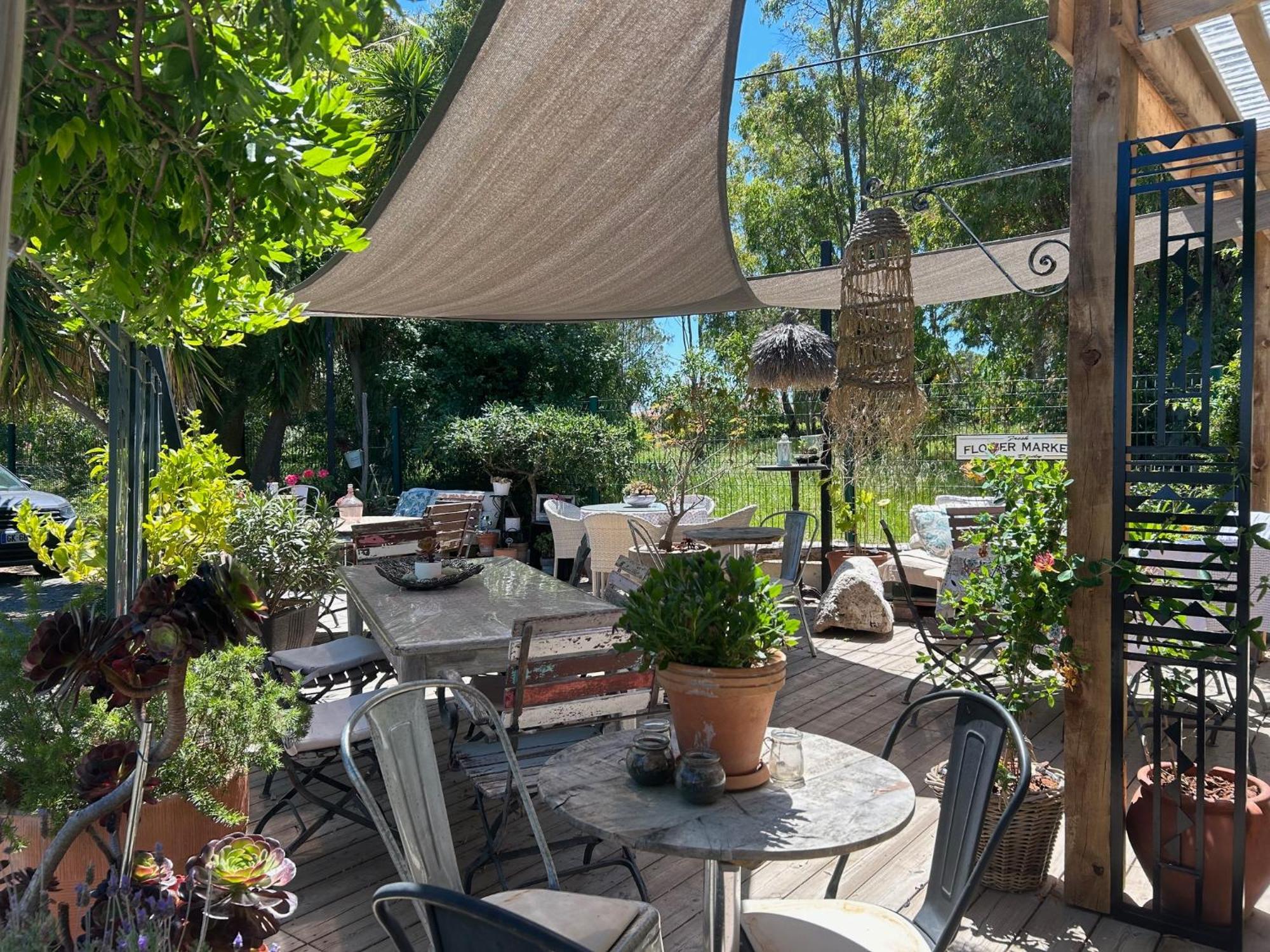 Hotel Auberge Provencale Сен-Рафаэль Экстерьер фото